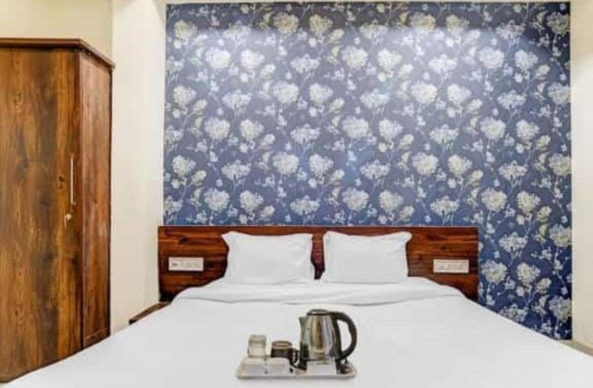 Hotel The Chandragupta 3*